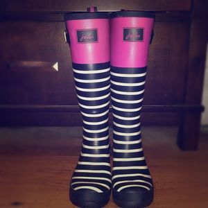 Joules striped print rain boots!